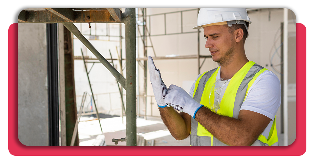 Curso gratuito de andamios: certifícate y encuentra empleo ya 2 Curso gratuito de andamios con certificado: fórmate en 360 horas, realiza prácticas en empresa y adquiere las habilidades que buscan las constructoras