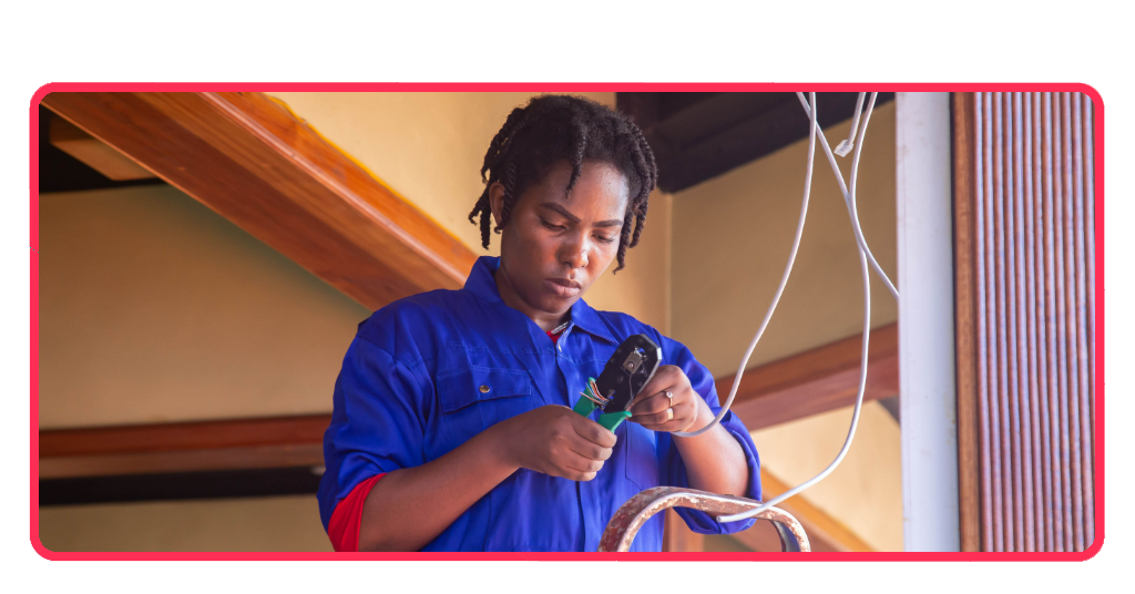 Instalaciones eléctricas para principiantes: empieza una nueva carrera 3 Sigue los pasos para aplicar al taller de Curso App desde la palma de tu mano y tener conocimientos básicos para dar tus primeros pasos como electricista