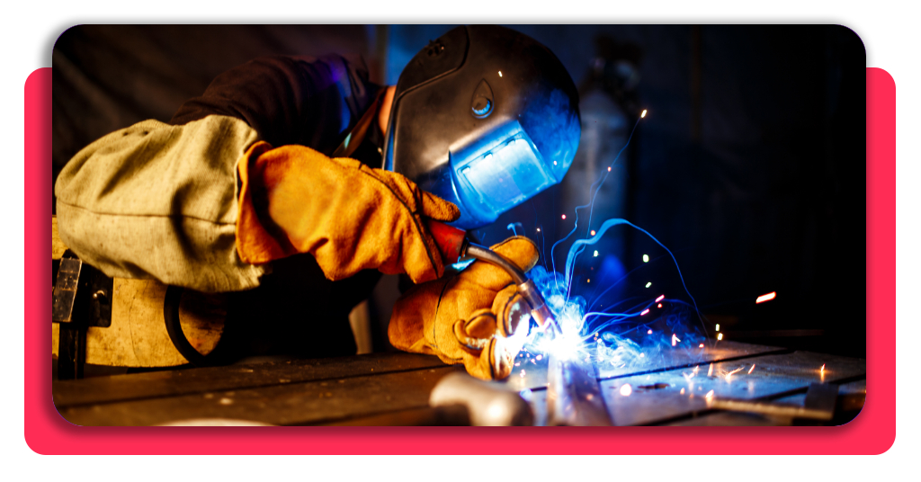 ¿Quieres aprender a soldar? Empieza con curso de electrodo revestido 2 Aprende técnicas esenciales de soldadura profesional y accede hoy mismo a un sector industrial con alta empleabilidad y constante demanda laboral en España.